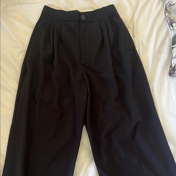 Black High-Waisted Trousers - Picture 1 of 2